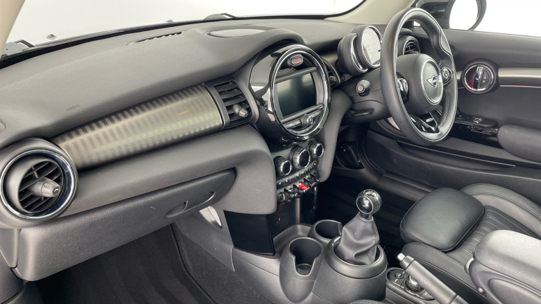 MINI Hatchback 1.5 Cooper Exclusive II 3dr [Comfort Pack] Petrol Hatchback